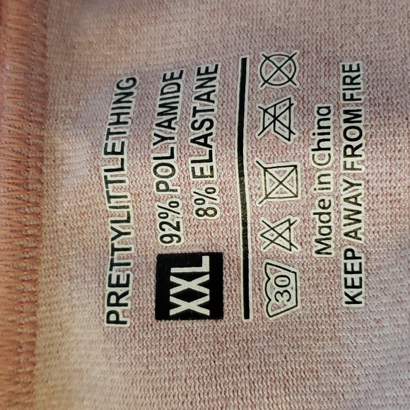 PRETTYLITTLETHINGS SPORT - Picture 11 of 12